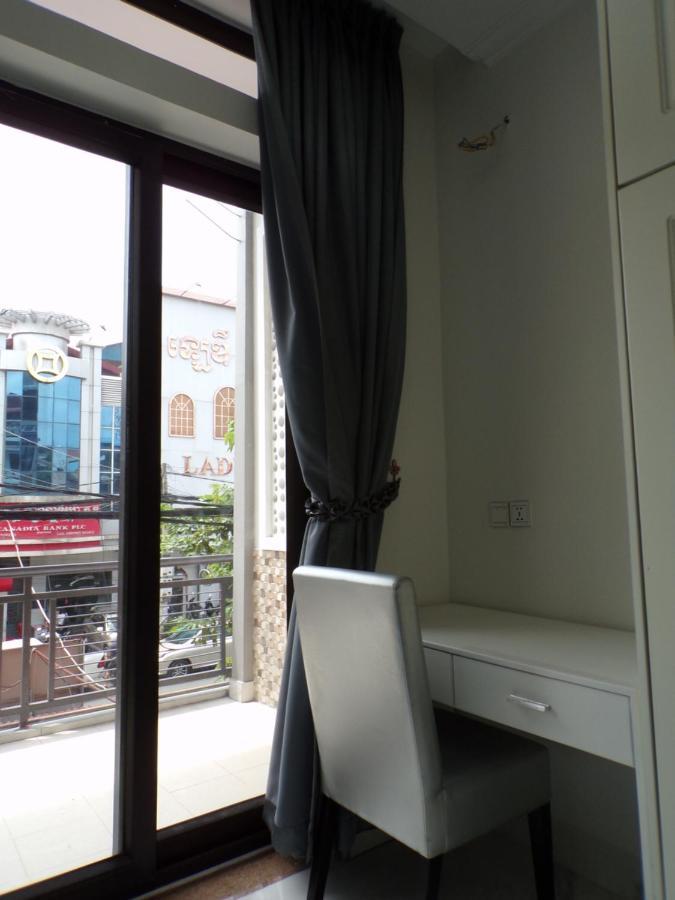 Ananta Aster Apartment Phnom Penh Ngoại thất bức ảnh
