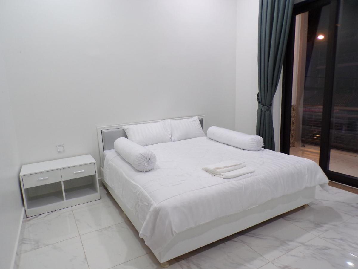Ananta Aster Apartment Phnom Penh Ngoại thất bức ảnh